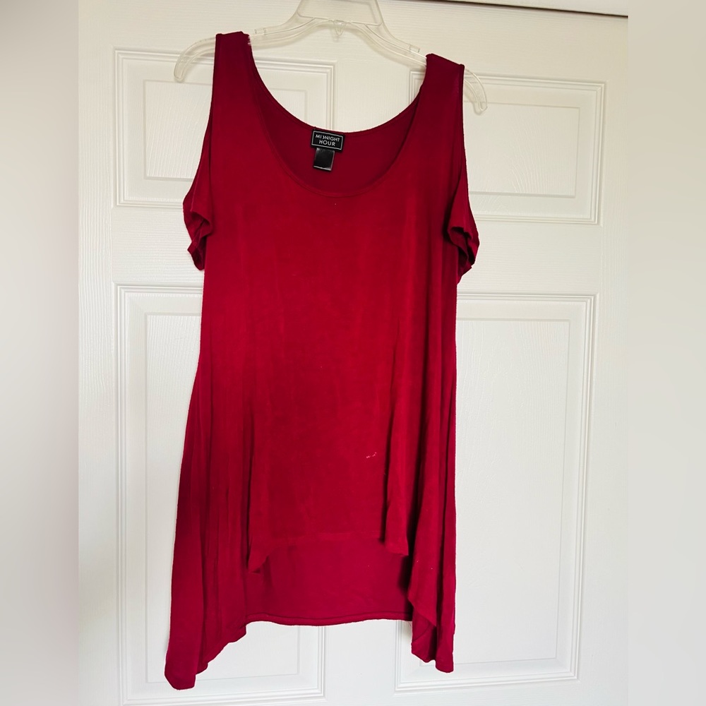 Flowy Tee, Holes on Shoulders